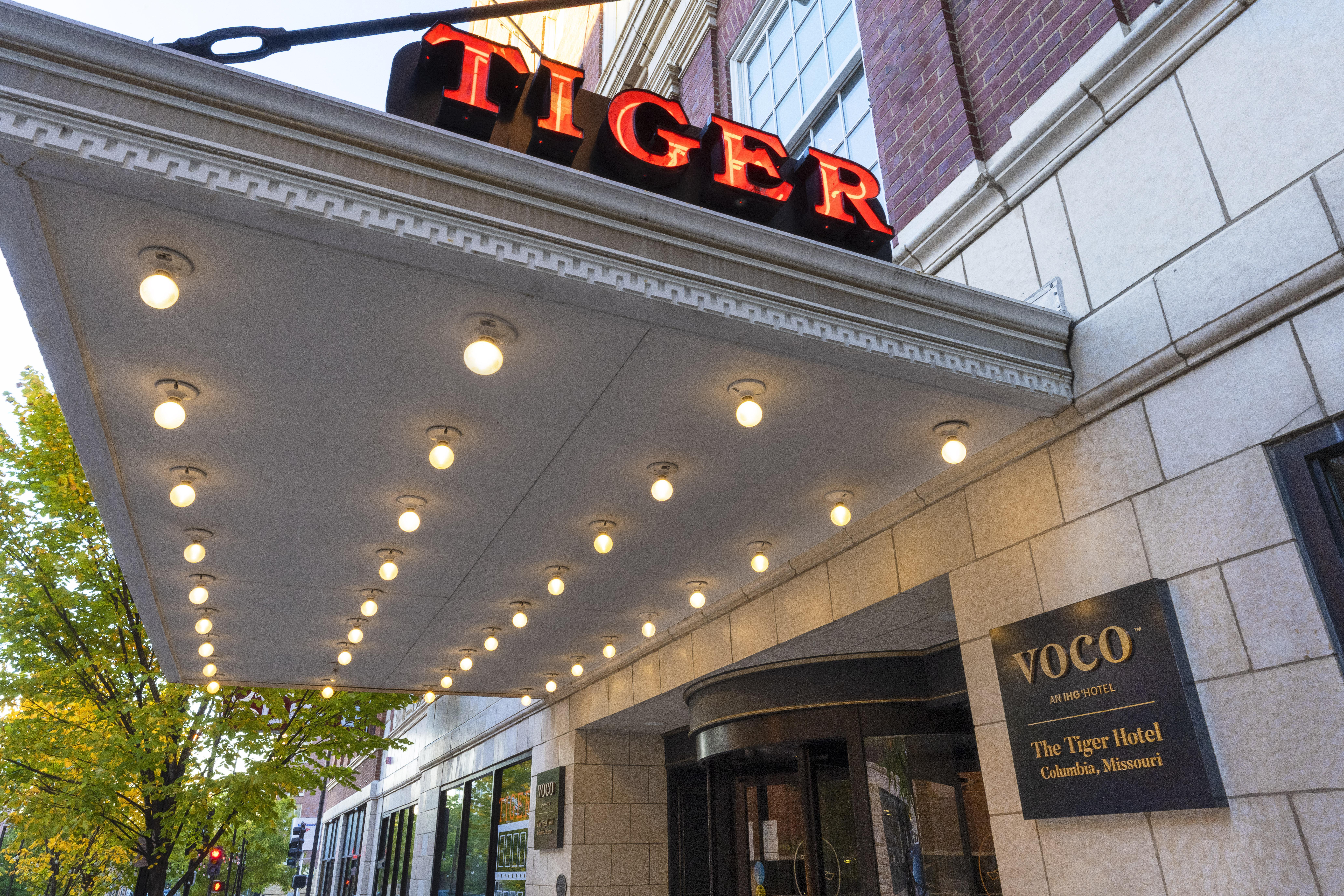 Voco The Tiger Hotel, Columbia, Mo By Ihg Экстерьер фото