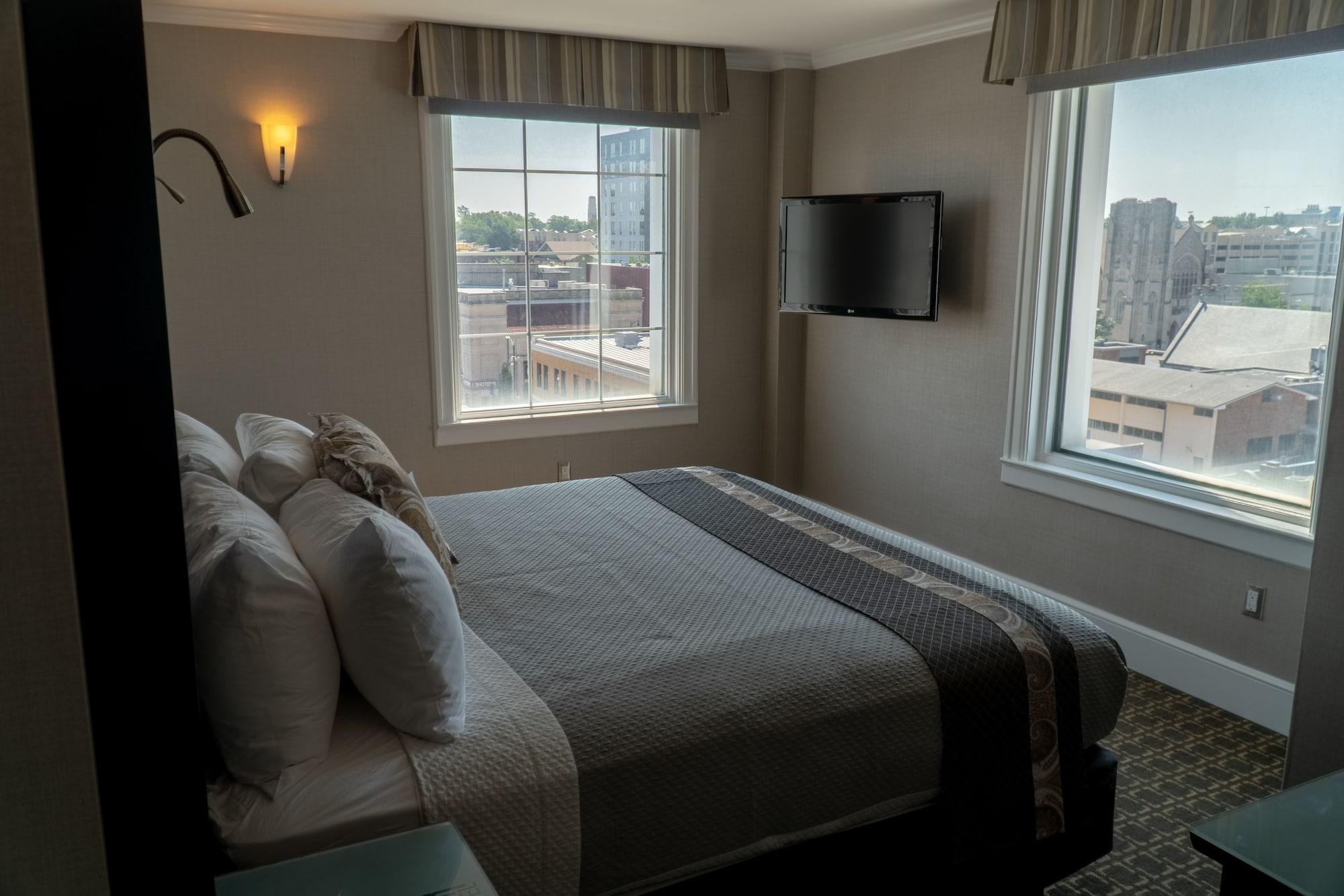 Voco The Tiger Hotel, Columbia, Mo By Ihg Экстерьер фото