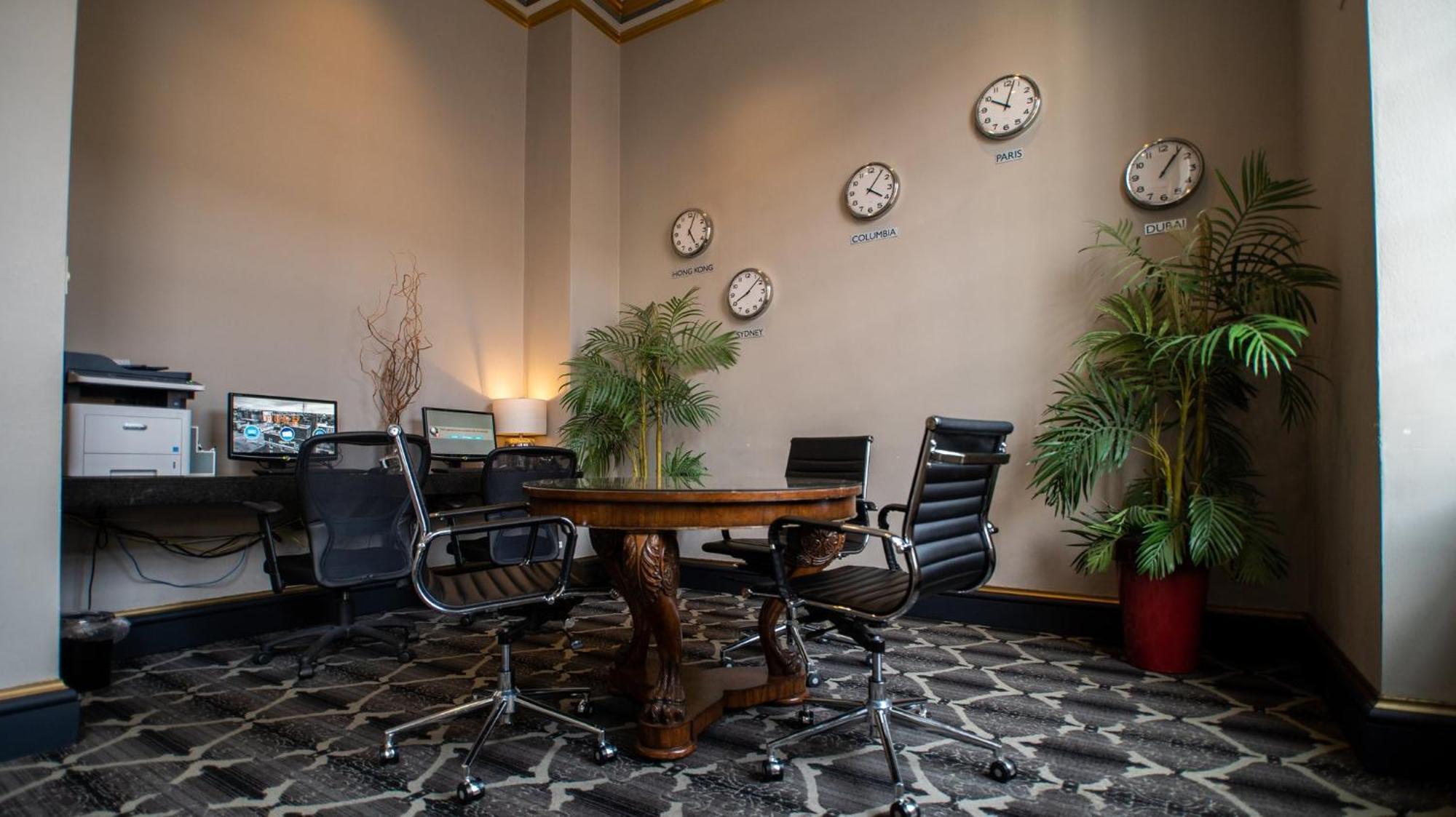 Voco The Tiger Hotel, Columbia, Mo By Ihg Экстерьер фото