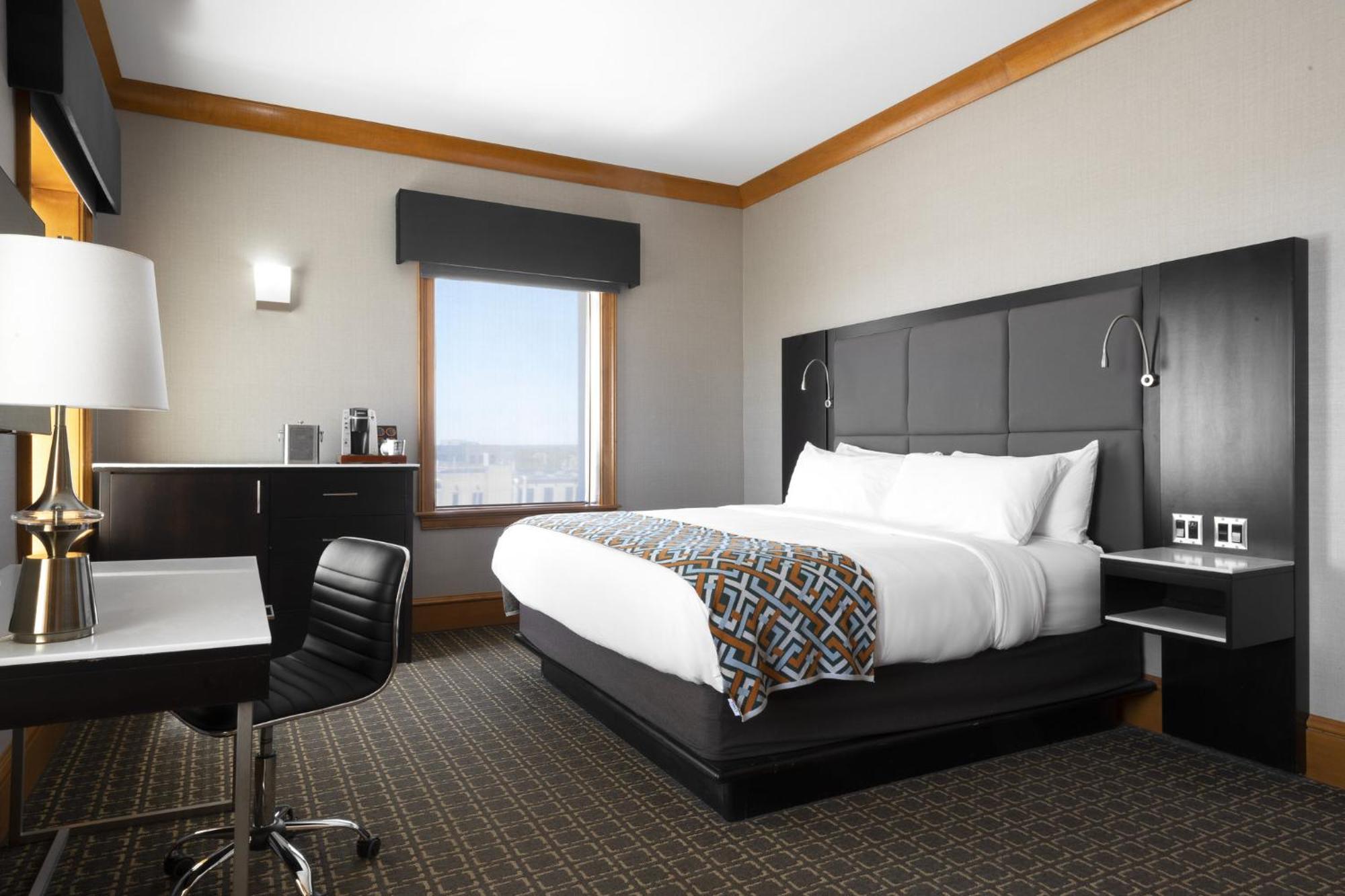 Voco The Tiger Hotel, Columbia, Mo By Ihg Экстерьер фото